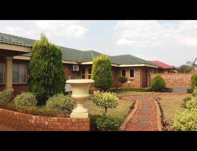 4 BEDROOM PROPERTY TO RENT IN NYLPARK